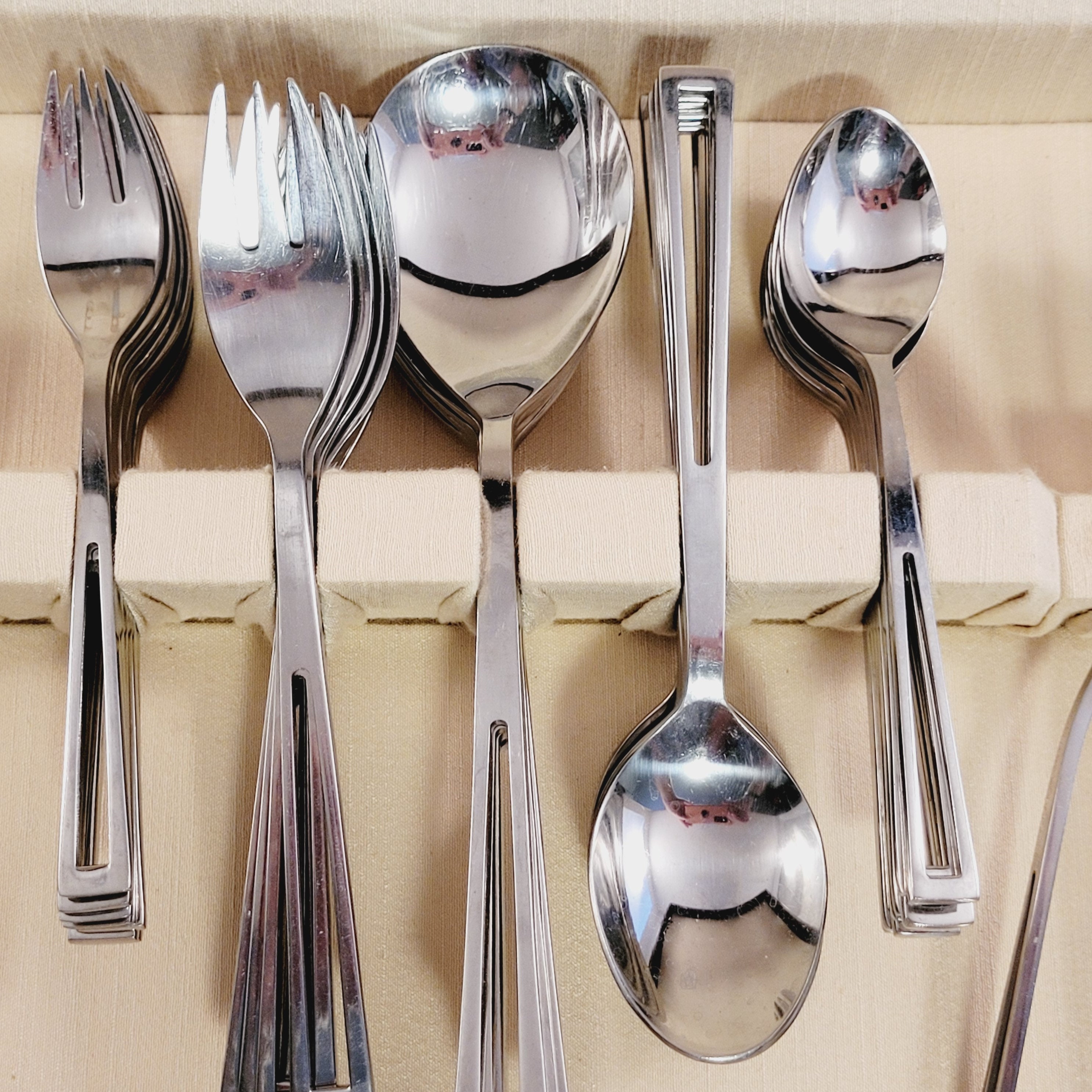 値下げ❗️Supreme Cutlery社カトラリーディナー用５種4p計19p MCM Vintage Aperto Stainless Steel Supreme Cutlery Japan 18-8 - Etsy