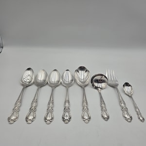 Heritage-Vintage 1847 Rogers Bros-IS-Serving Pieces-#25120