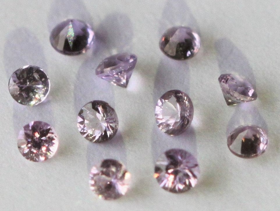 Natural Lilac Sapphire Melee 2mm 5 PCS SET 0.21ctw Faceted Round VS Clarity Diamond Cut Loose Sapphire