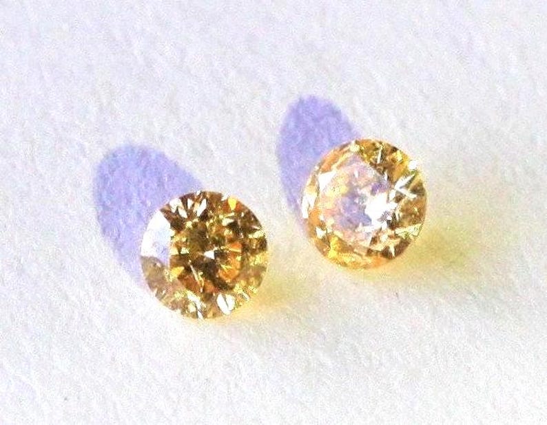 2.5mm Peach Diamond, VS, Untreated Diamond, Fancy Yellow Diamond, Natural Diamond, June Birthstone image 4