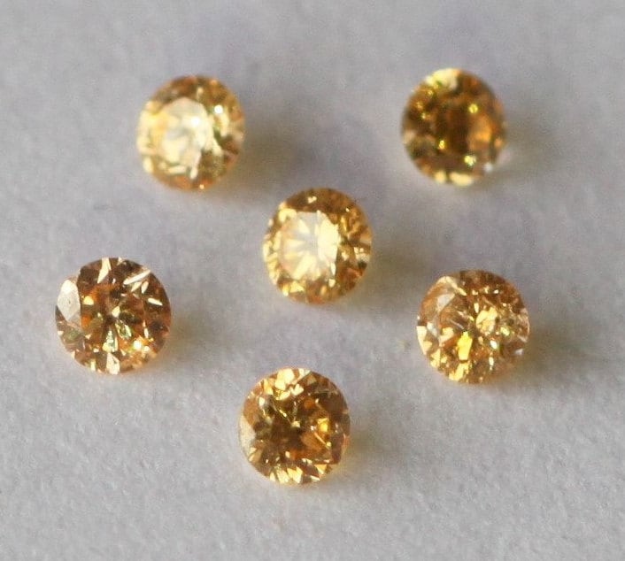 Untreated Fancy Peach Diamond 1.8mm, VS Clarity, Brilliant Cut, Melee Diamond, Loose Diamond