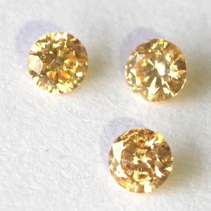 2.5mm Peach Diamond, VS, Untreated Diamond, Fancy Yellow Diamond, Natural Diamond, June Birthstone