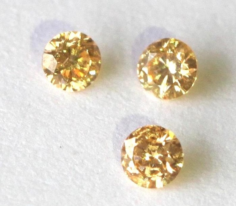 2.5mm Peach Diamond, VS, Untreated Diamond, Fancy Yellow Diamond, Natural Diamond, June Birthstone image 1