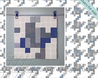 Simple Pixelated Hounds-tooth Quilt Block PDF pattern with instructions