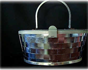 Purse Vintage Oval Silver Basket Weave Pattern