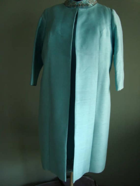 Beautifully made 1960's silk shantung coat and dre