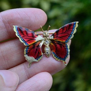 14k Vintage Gold Diamond & Enamel Butterfly Brooch