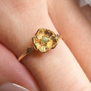 Poppy Ring August Birth Flower Ring Peridot 14k Solid Gold or Solid Silver Hypoallergenic Genuine Gemstones image 2