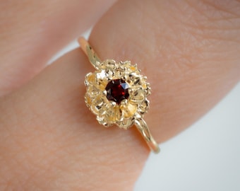 Anjerring: geboortesteen granaat, 14k gouden plaat, vermeil of zilver