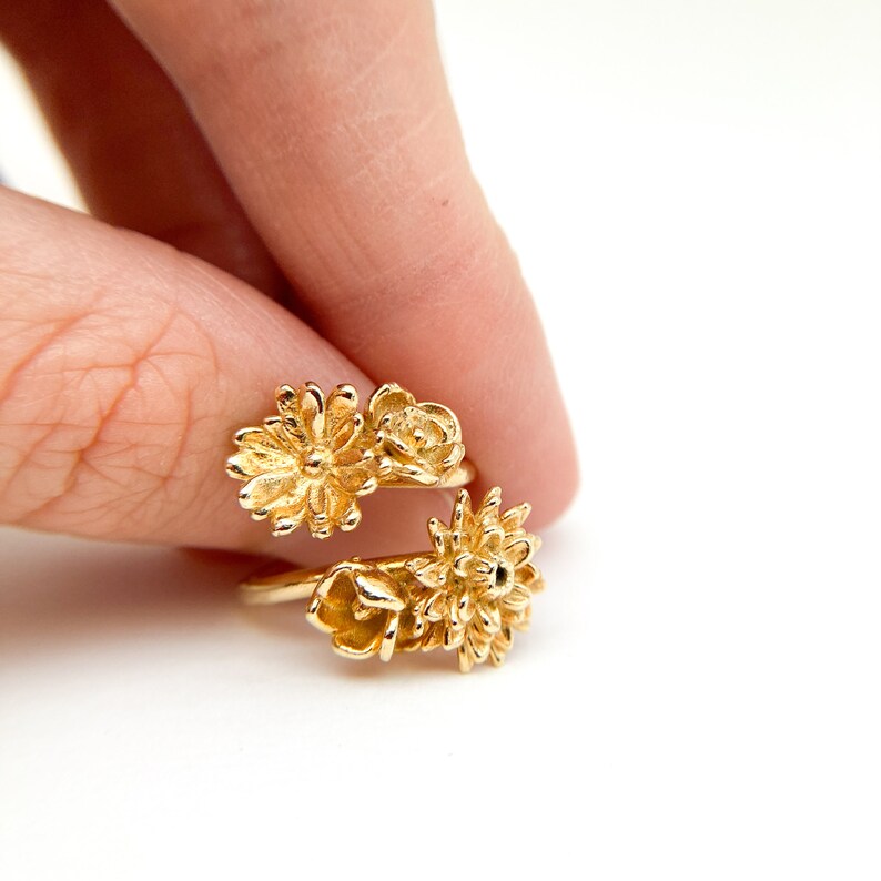 Floral Flower Bouquet Ring