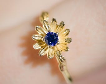 Asterblomring: Safirfödelsesten, 14k guldplätering, Vermeil eller massivt silver