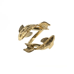 Koi Ring • Solid Gold Pisces Ring, Fish ring, animal friend ring, koi pond, nature ring, solid Gold Ocean Ring