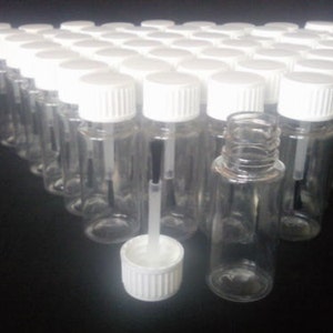 200 x 15 ml bouteilles en plastique transparent + pinceau idéal artisanat / cosmétiques / Voyage