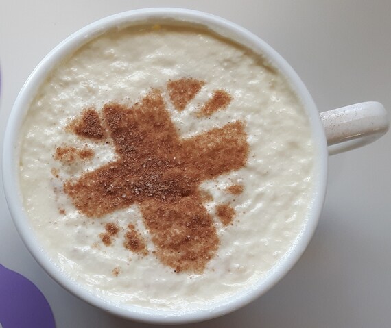 2 x Smiley face coffee cup//cappuccino stencils reusable present gift