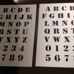 2 x Alfabet A - Z blok hoofdletter vellen Mylar 350 micron plastic stencil vellen 1 "hoge letters