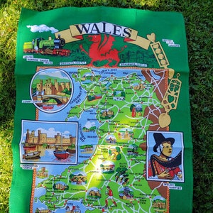 Wales Karte, MCM Geschirrtuch Karte, 60er Jahre Wales, 1960er Wales, UK Karte, grünes Leinengeschirrtuch, Wales Schlösser, walisische Wandbehang, Wandkunst