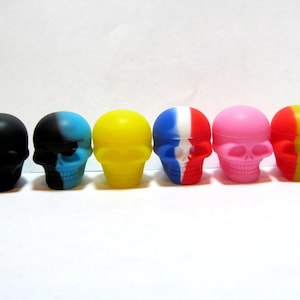 3 Molded Silicone Skull Containers 3ML Non-Stick Container Colorful NEW