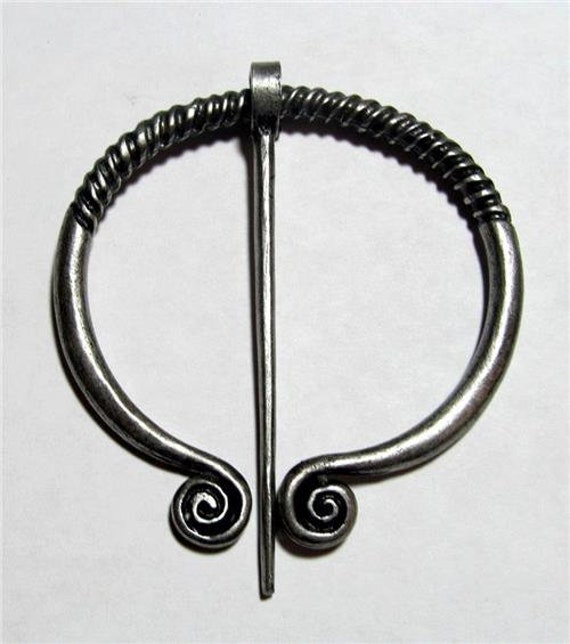 Celtic Cloak Pin 2 Penannular Brooch Antique Silver Tone CP12 