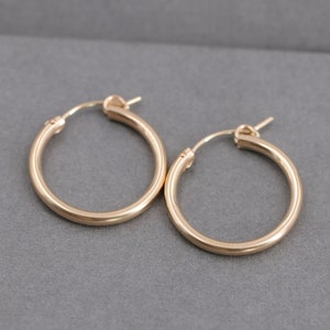 Goldfilled hoop earrings, gold filled hoops, rings, trend jewelry, goldfilled hoop earrings, subtle jewelry, gold fill hoop earrings, modern, eurowire