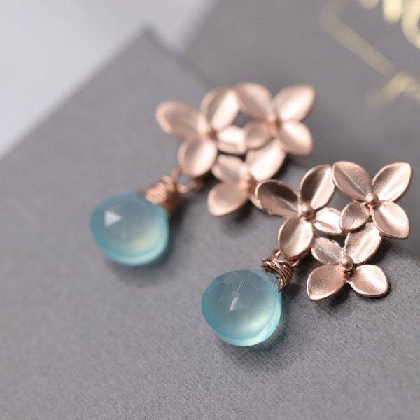 Rosègold Ohrstecker, Ohrringe rosè, Brautschmuck, aqua Chalcedon, Blüte, Brautohrringe, Hochzeitsschmuck, Kirschblüte, Chalcedon Ohrstecker