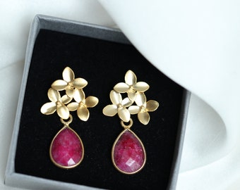 Gold stud earrings, red ruby, garnet earrings, cherry blossom studs, bridal earrings, wedding jewelry, fine jewelry, sakura stud earrings