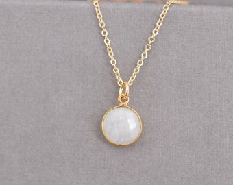 Goldfilled necklace, gold necklace, goldfill necklace, white, moonstone, labradorite, necklace with pendant, round moonstone pendant, gift