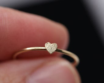 Satin heart ring, goldfilled ring, thin ring, heart ring, 14K goldfilled stacking ring, band ring, mini gold ring, engagement ring
