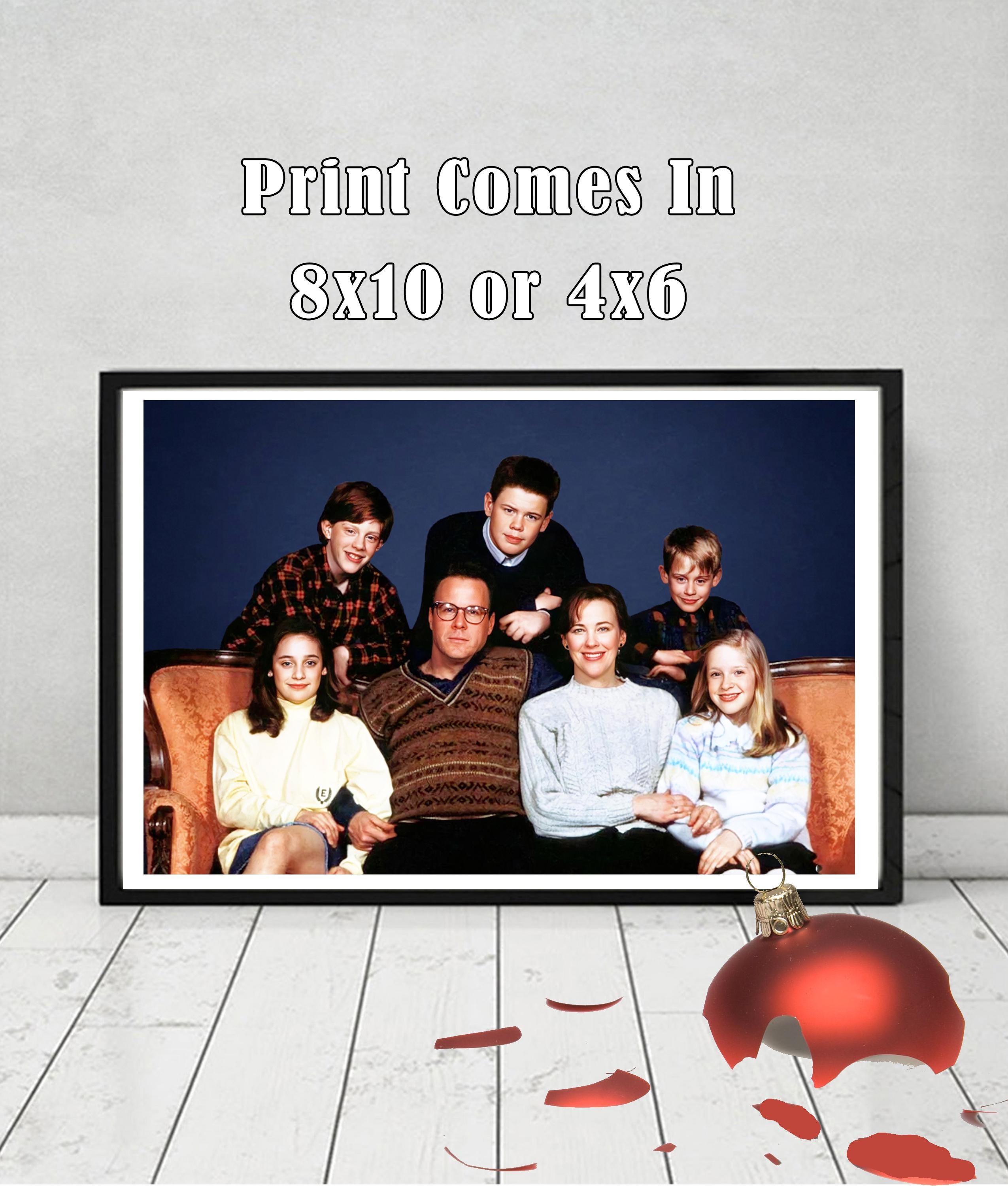 Home Alone McCallister Family Photo Buzz's Girlfriend Replica Woof Prop  Christmas Gift Holiday Kevin Wet Bandits Escaped Flyer Battle Plan - Etsy 日本, image size:2550x3000