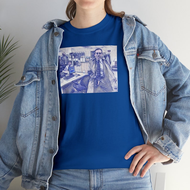 The Office Michael Scott Flashing T-Shirt Funny Scene Unisex Heavy Cotton Tee Dunder Mifflin Christmas Gift Royal