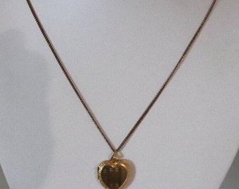 Vintage c1940s 12k Gold Filled Heart Locket Bonus Chain Ladifair USA made