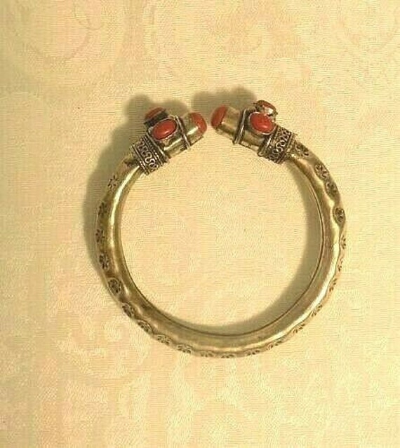 c1970s Vintage Sterling Silver Tribal Red Stones … - image 5