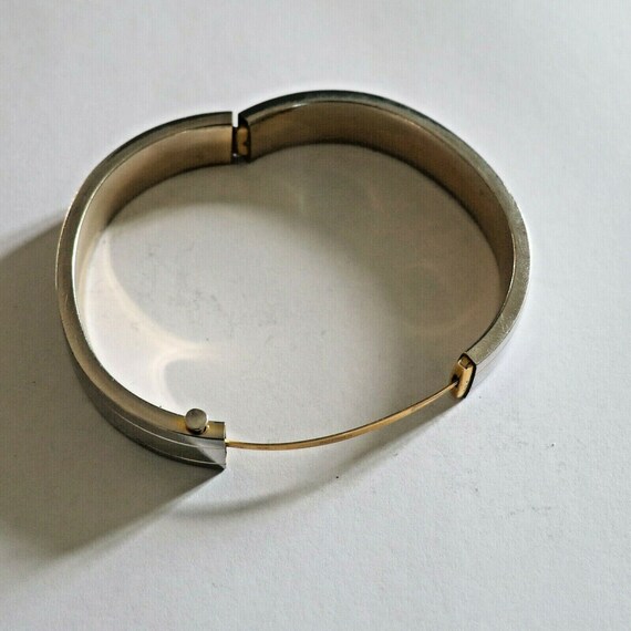 C1950s Vintage 12k White Gold Filled Bangle Bracelet C1950s Vintage 12k White Gold Filled Bangle Bracelet