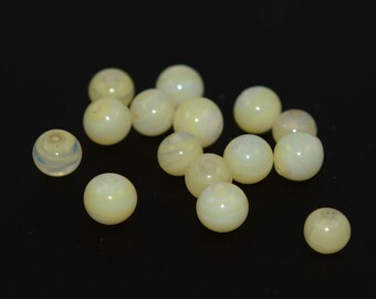 Vintage German Beads Flat Star 13x12mm Light Yellow 6pcs 10238008