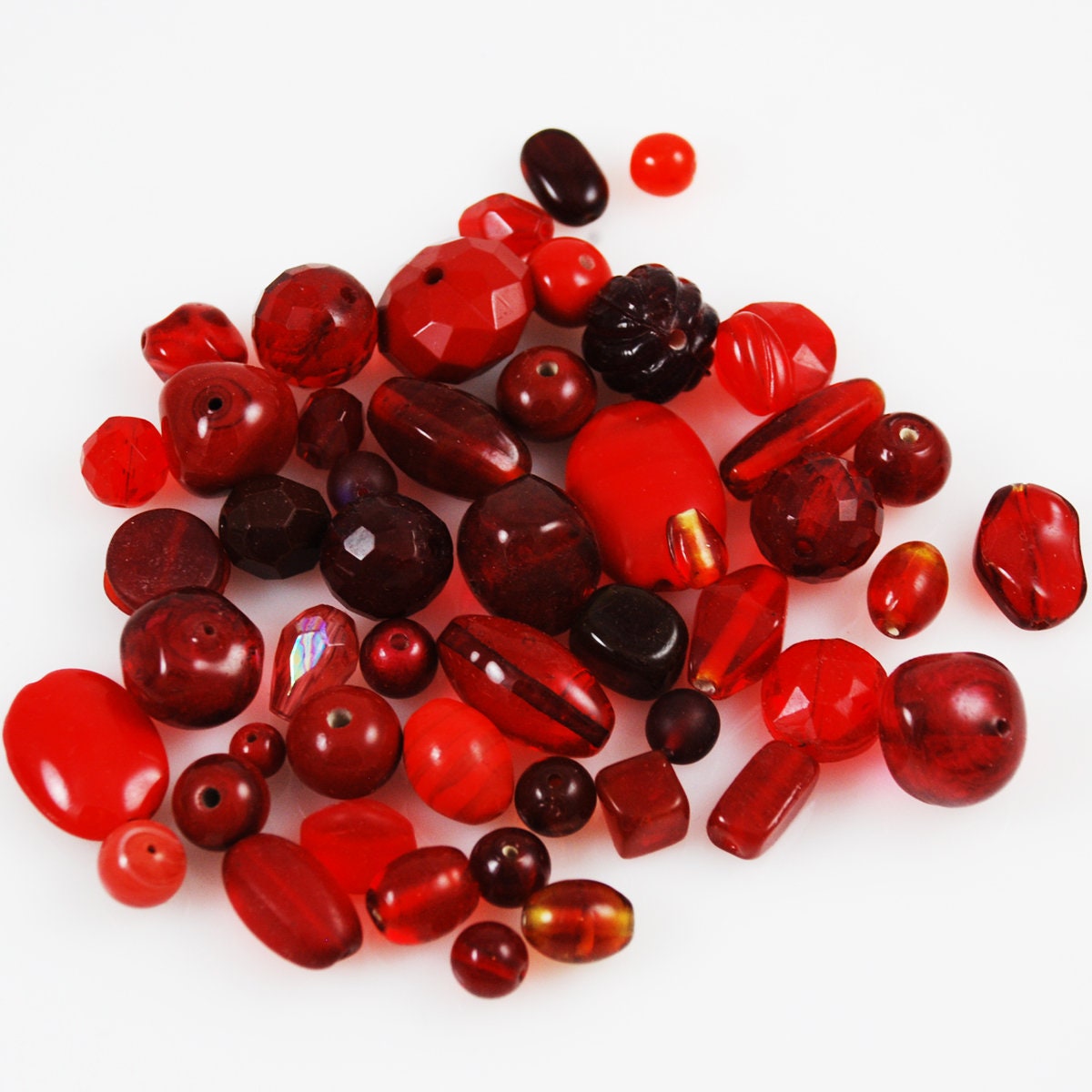NEW 6/oz Glass Stone Red/cranberry Mixed Loose Lot of Beads