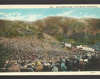 Tłumy na pocztówkach w amfiteatrze The Hollywood Bowl Amphitheater w Hollywood Hills w Kalifornii (548a)