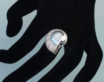 SHELL RING WHITE