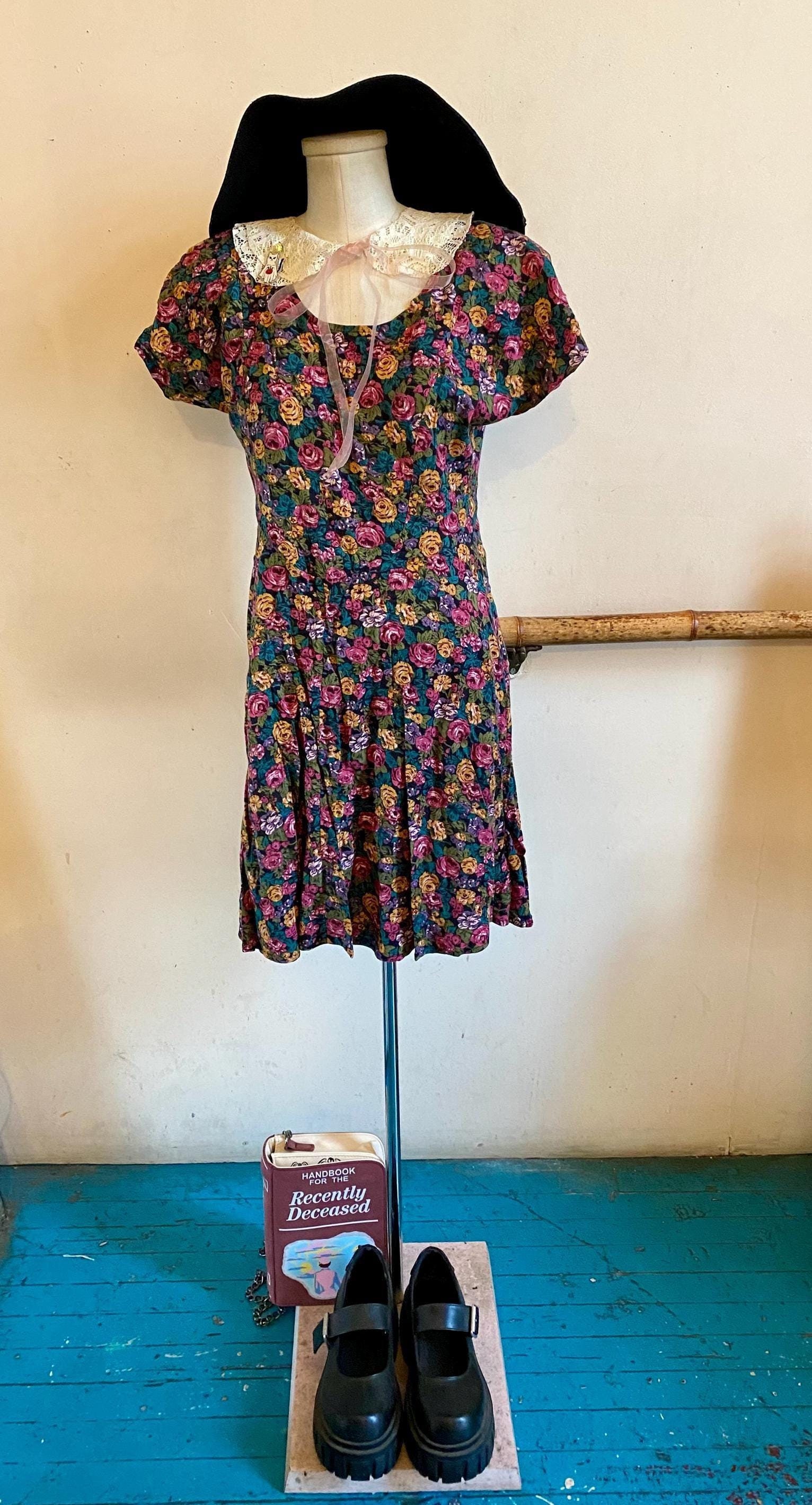 Phoebe Buffay Dress - Etsy Phoebe Buffay Dress - Etsy