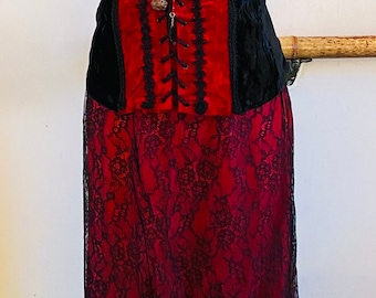 Vintage 1950’s Pin Up Glam  Van Raalte Goth Red Black Illusion Pencil Style Slip