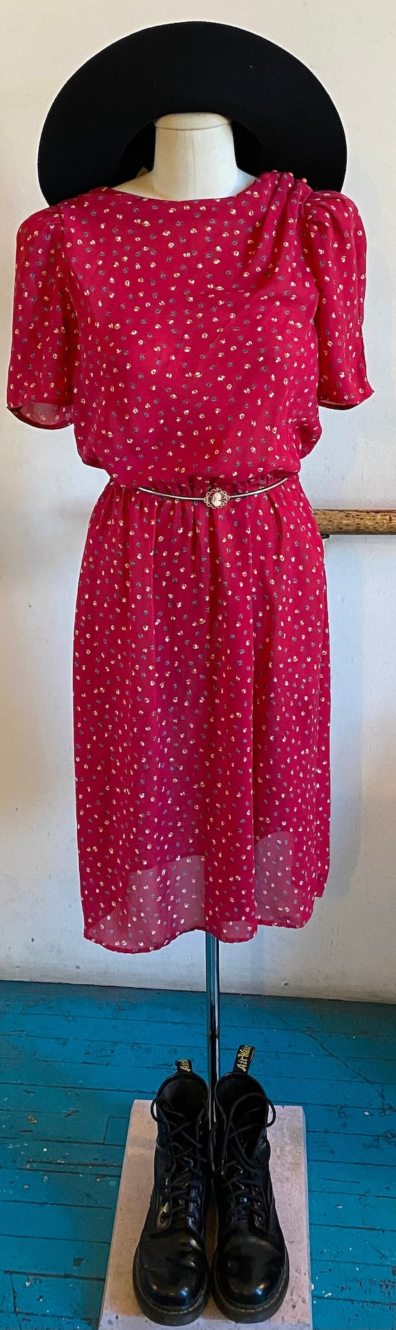 Vintage 1980’s Dark Pink Floral Print New Wave You