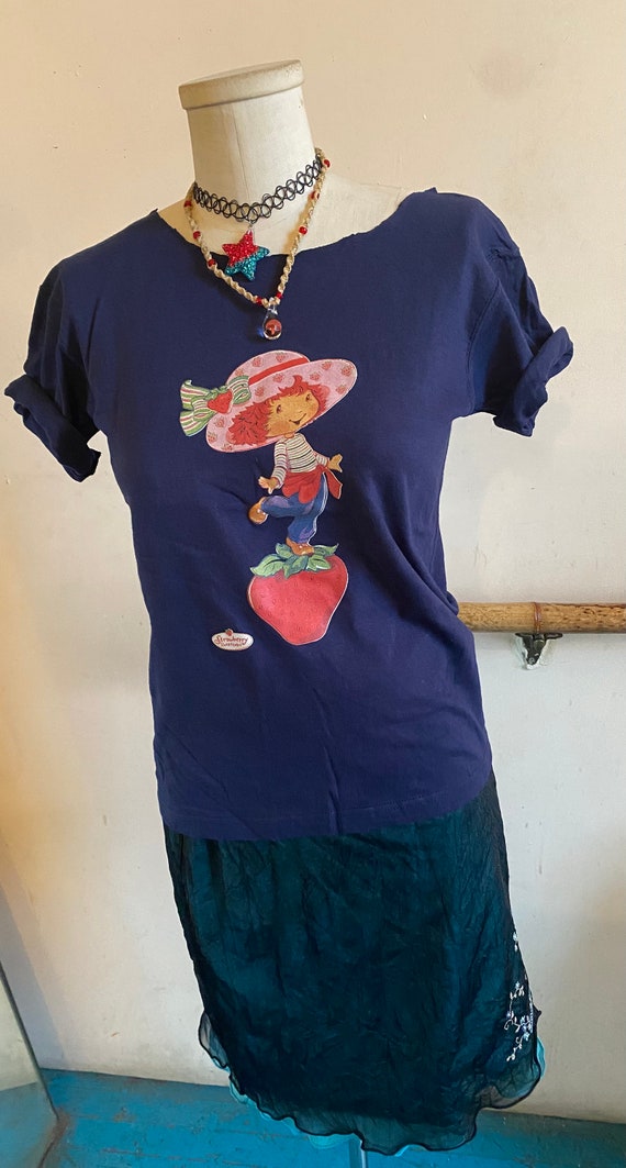 Vintage Y2K Strawberry Shortcake  Iron On Navy Bl… - image 3