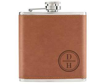 Personalised Custom Initials Circle 6oz PU Leather Hip Flask Tan Name Best Man Wedding Groom Stag Do Hen Do