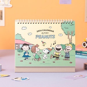 2024 Peanuts Desk Calendar / 2024 Snoopy Calendar / Calendar 2024 / Desk Accessories / Planner 2024 / Desk Calendar 2024 / Snoopy