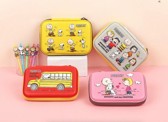 Pochette snoopy hotsell