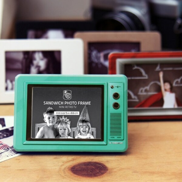 Retro Television Photo Frames [Red/Mint] /Instax Album/Instax Mini/Instax Mini Album/Photos/Instax Photo/Instax Mini8