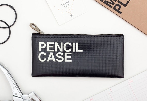Elizabeth Pencil Pouch - Art of Living - Books and Stationery