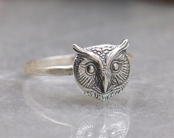 Sterling silver Owl ring.Insect Ring. Cicada ring Mystery magic jewelry.Artisan handmade ring.Halloween jewelry.Owl.Insect Ring