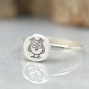 Sterling silver tiny Owl ring.Insect Ring. Cicada ring Mystery magic jewelry.Artisan handmade ring.Halloween jewelry.Owl.Insect Ring