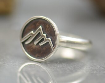 Anillo de montaña en plata.Pieza artesanal
