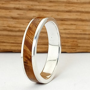 Silver ring and wood - Original wedding band for natural lovers