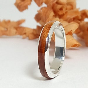 Wooden rings- Juniper Ring wood and Silver Ring - 2.5mm thin / Wood wedding ring / Stackable Silver Ring, Handmade Stackable Ring wood